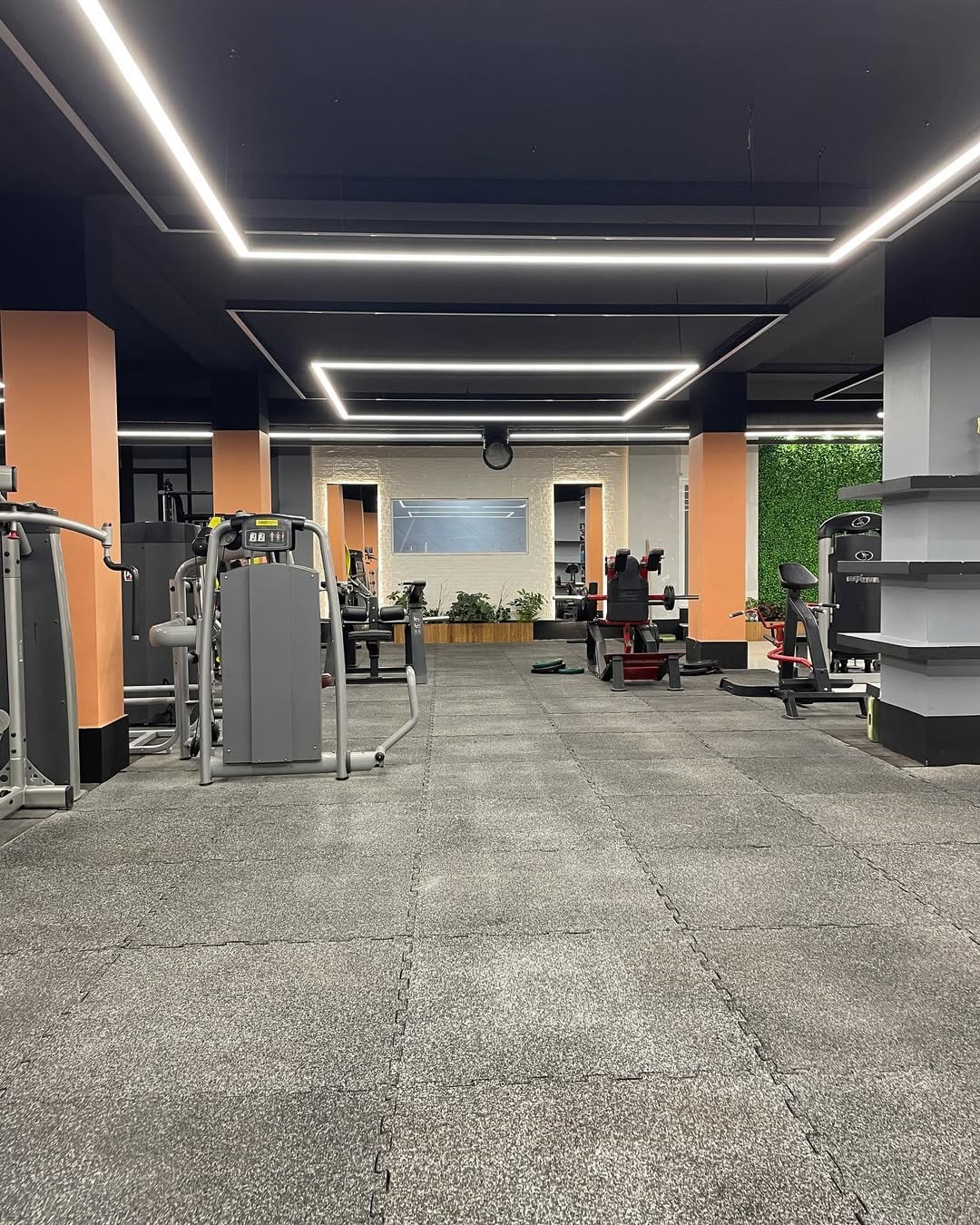 pasargad.gym.women_20240814_p_3434376729365539396_9_3434376716337910256