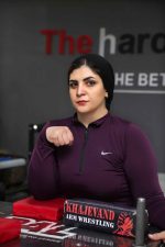 نرگس توفیقی